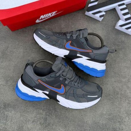 High Quality Men's Luxury Sneakers Classic !