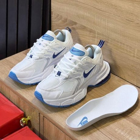 High Quality Men's Luxury Sneakers Classic !